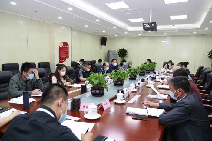 新疆召开疫苗管理厅际联席会议2020年第一次会议